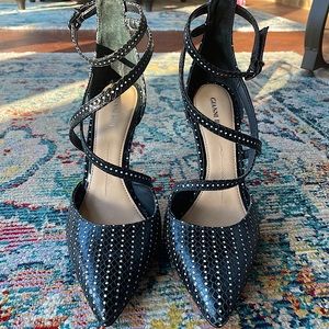 Gianni Bini black polka dot heels - NEVER worn.